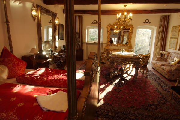 Hotel Rittergut Haus Laer - Historisches Gästehaus (Bochum)